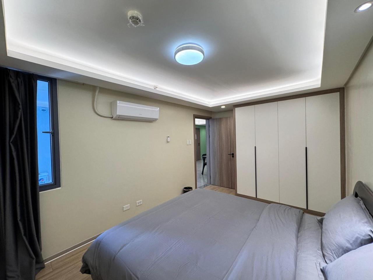 L Condotel Paranaque City Rum bild
